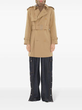 Load image into Gallery viewer, Burberry Coats Beige
