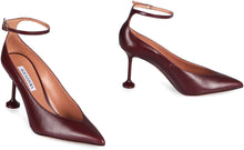 Load image into Gallery viewer, Décolleté Strong in leather
